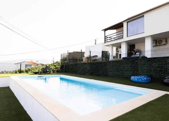 Ferienhaus Casa No Cimo Do Douro